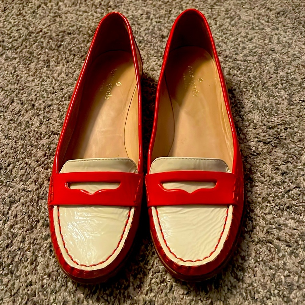 Red and Cream Kate Spade ♠️ Patent Leather loafers